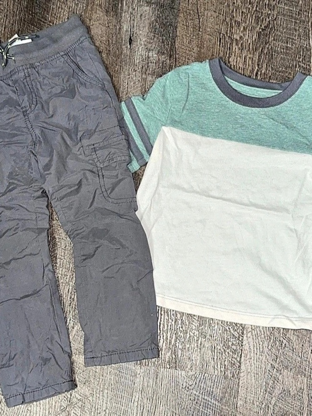 Cat & Jack Kids Color Block Matching Set in Gray & White - Picture 1 of 1